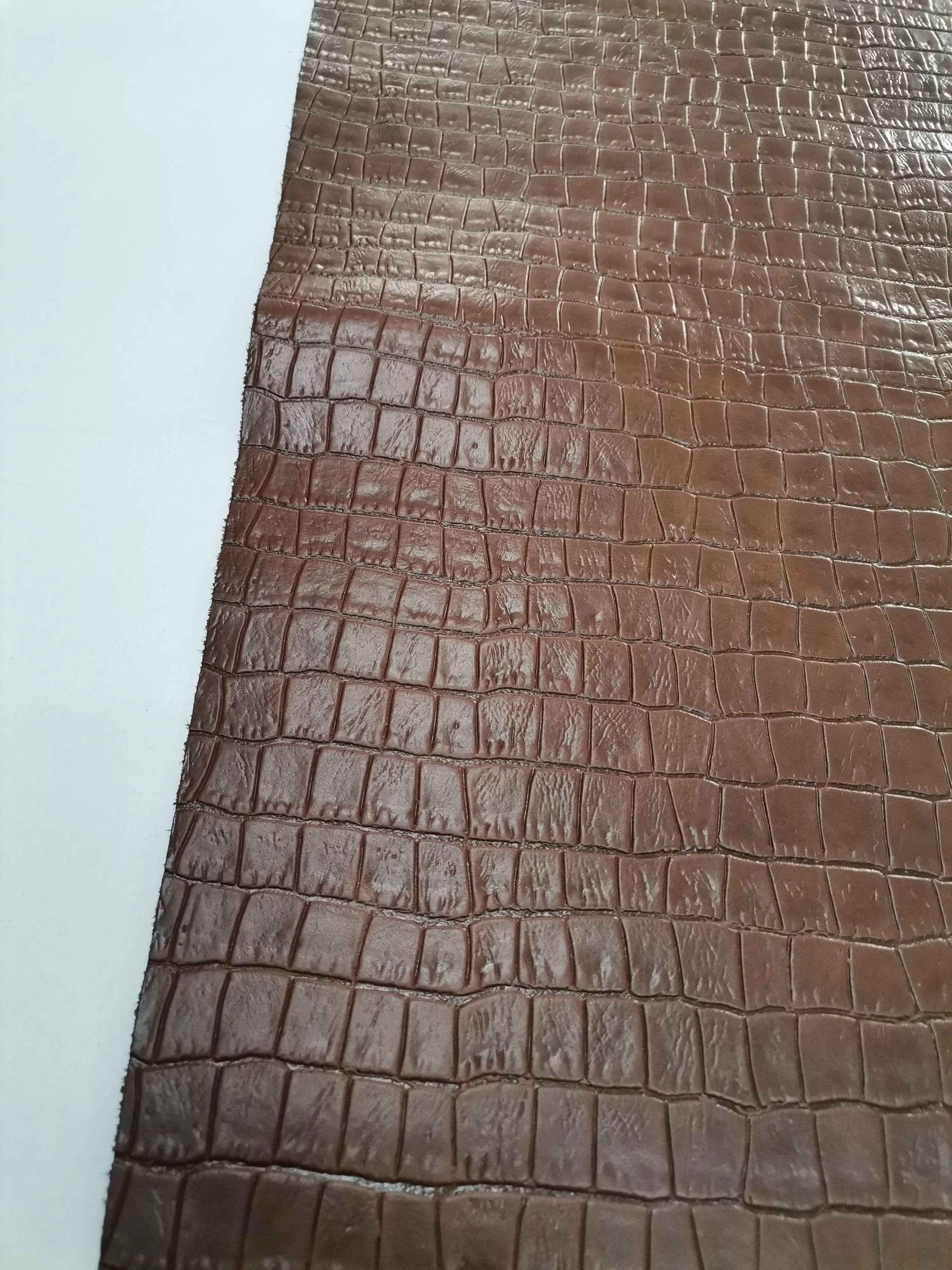 Cow leather embossed crocodile effect, genuine cow leather sheets printed crocodile, thickness 1,2mm(3 oz)